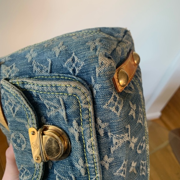 Authentic Louis Vuitton Denim Baggy PM shoulder bag - Picture 10 of 14